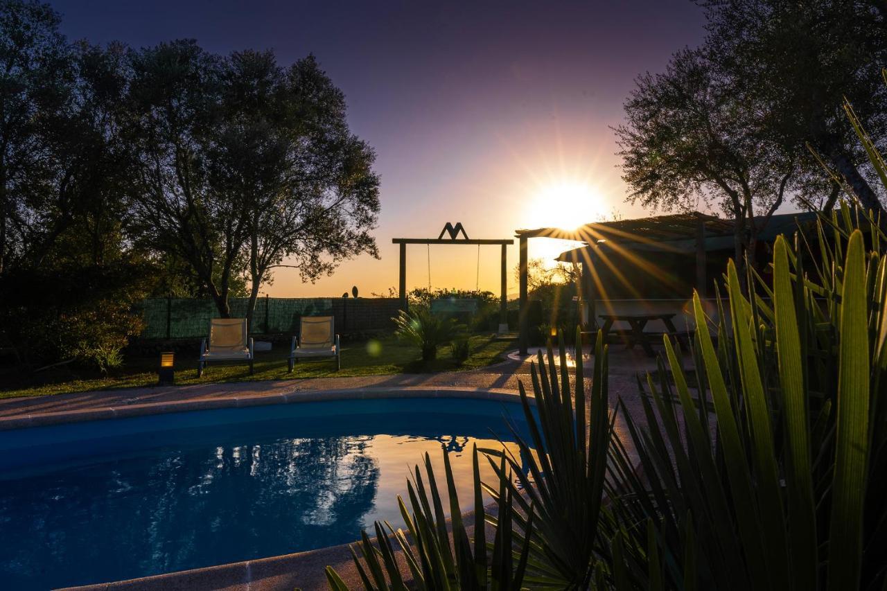 Villa Monsebo, Pool Tennis & Minigolf